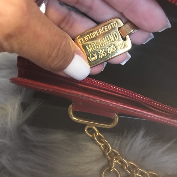 💯% Authentic Moschino Red Clutch Cosmetic Handbag - Picture 10 of 16